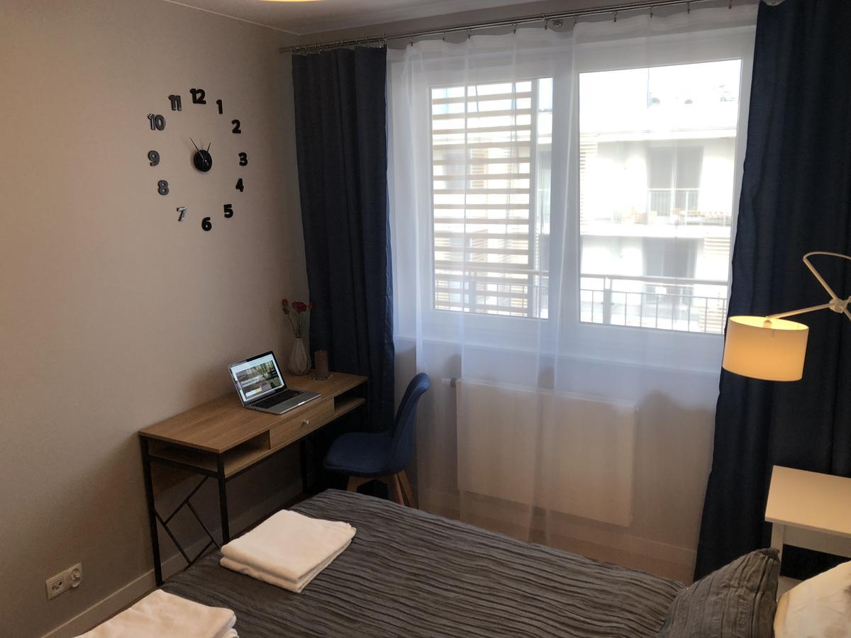 Smart & Exclusive- Zabiniec