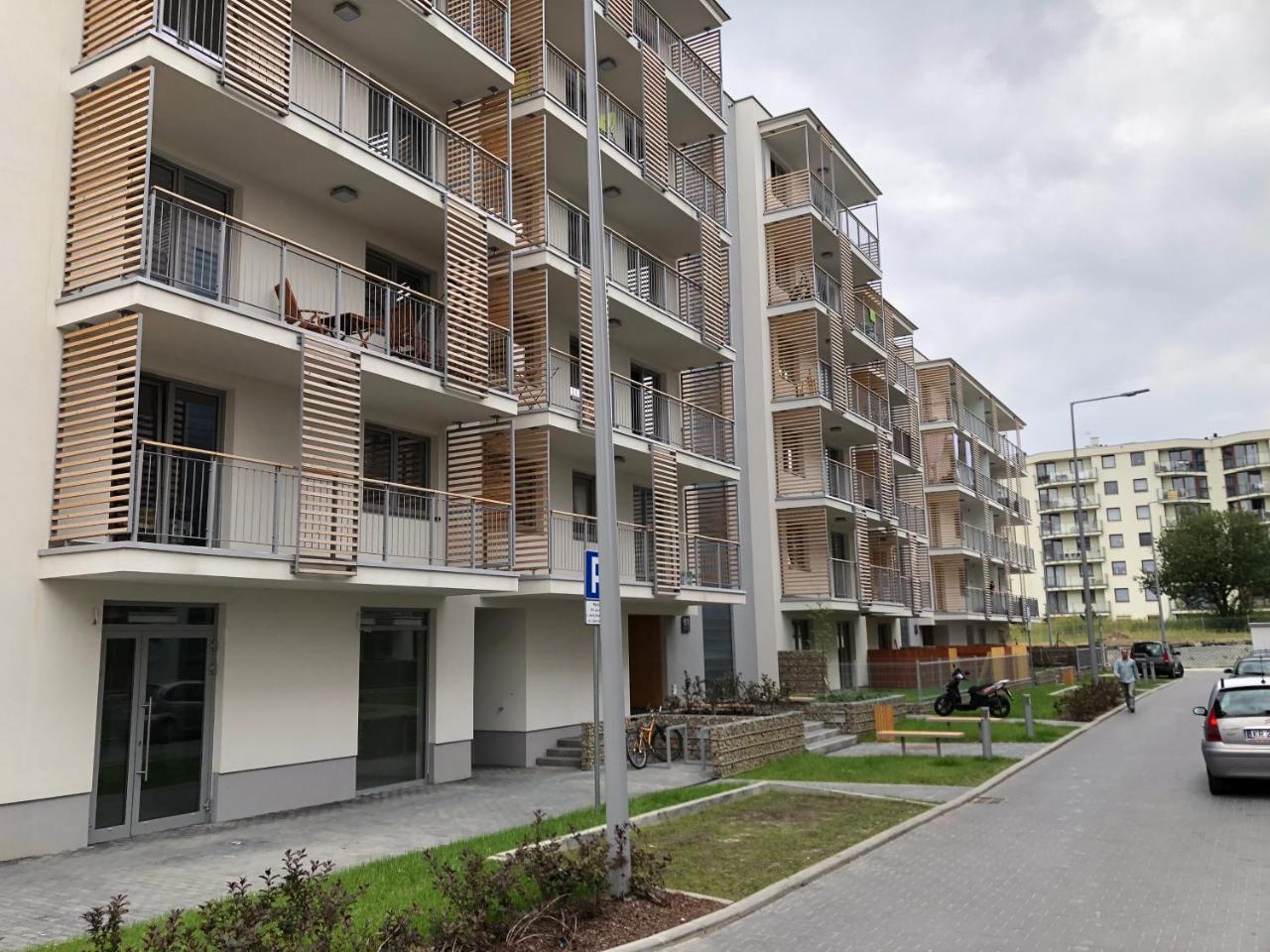 Smart & Exclusive- Zabiniec