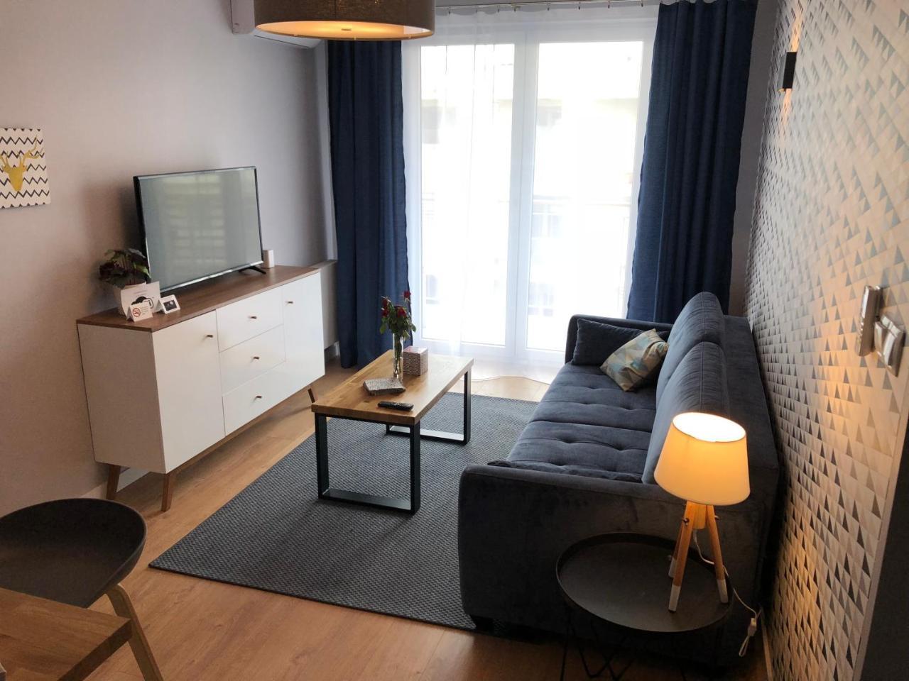 Smart & Exclusive- Zabiniec *
