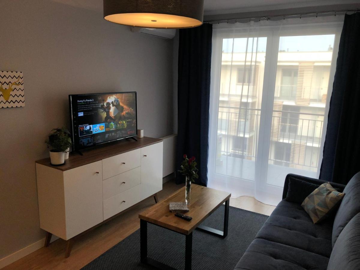 Smart & Exclusive- Zabiniec